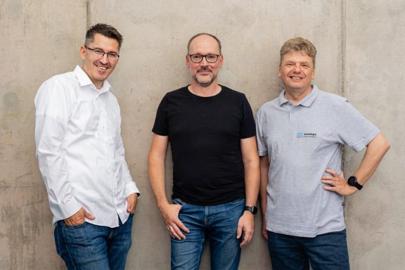 Geschäftskundenfoto  IT Firma Trivelope - 3 freundliche Geschäftsführer 